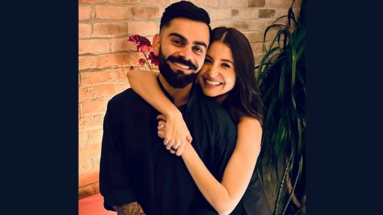 Virat Kohli Baby Boy: రెండో సారి తండ్రి అయిన విరాట్ కోహ్లీ, పండంటి మగబిడ్డకు జన్మనిచ్చిన అనుష్క, ఆకేకి స్వాగతం పలికామంటూ ట్వీట్