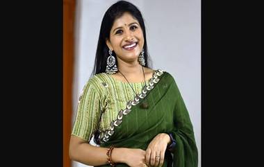 Singer Mangli: గాయని మంగ్లీకి త్రుటిలో తప్పిన ప్రమాదం.. హైదరాబాద్-బెంగళూరు రహదారిపై మంగ్లీ కారును ఢీకొట్టిన డీసీఎం.. మంగ్లీతో పాటు మరో ఇద్దరికి స్వల్ప గాయాలు