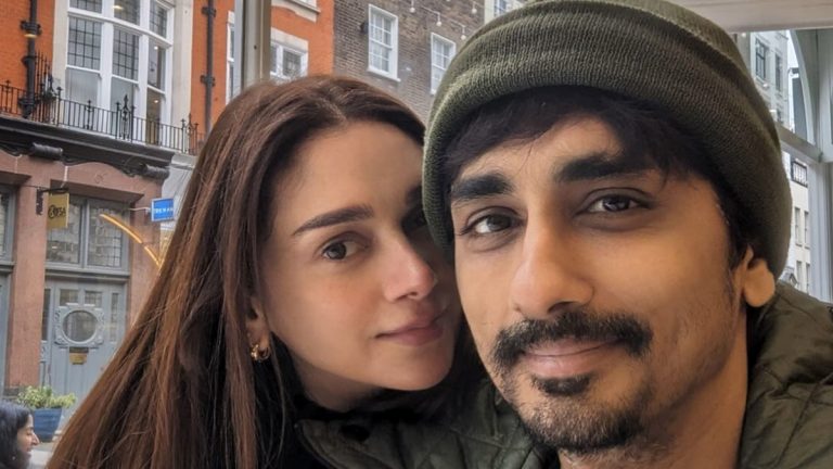 Siddharth-Aditi Rao Hydari Marriage: తెలుగు హీరోయిన్‌ అదితి రావును సీక్రెట్‌గా పెళ్ళాడిన హీరో సిద్దార్థ్‌, ఫోటోలు సోషల్ మీడియాలో వైరల్