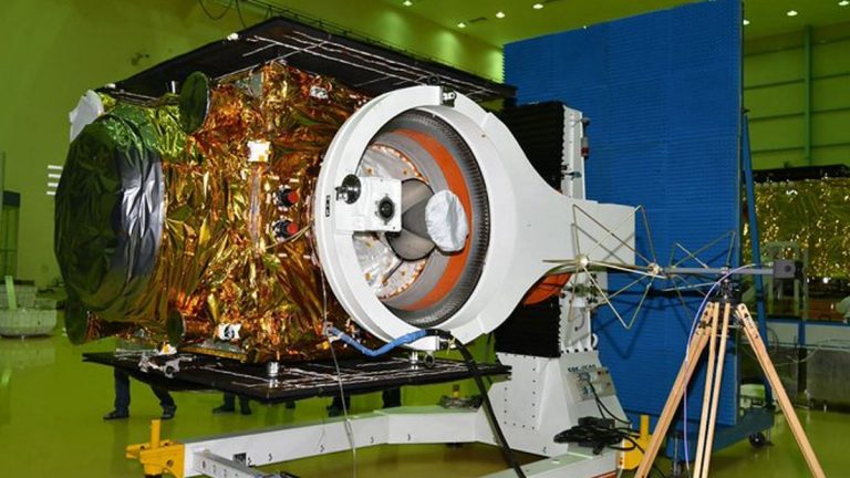 ISRO Rubidium Atomic Clock: ఇకపై మన నెట్ వర్క్.. మన టైమ్.. త్వరలో భారత్‌ లోని గడియారాలన్నీ ఇస్రో టైం ప్రకారమే.. ఇప్పటివరకూ అమెరికా నెట్ వర్క్  టైం ప్రోటోకాల్‌ ను ఫాలో అవుతున్న భారత్