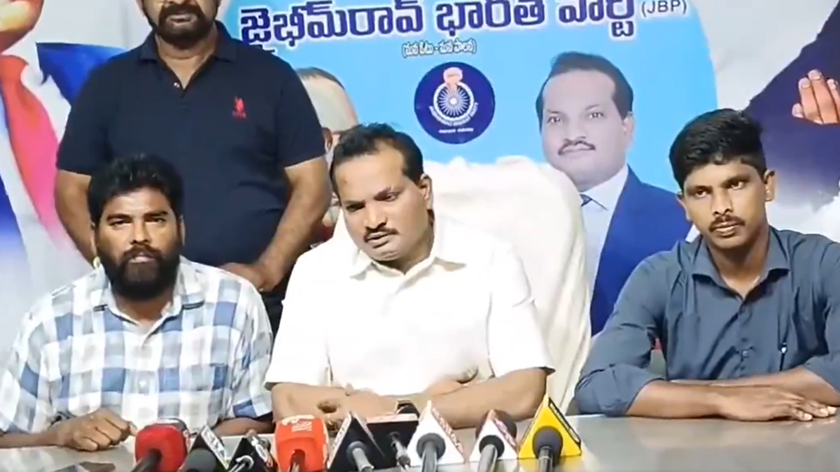 Kodikatti Sreenu: జై భీమ్ భారత్ పార్టీలో చేరిన కోడికత్తి శ్రీను.. అమలాపురం ఎమ్మెల్యే అభ్యర్థిగా బరిలోకి