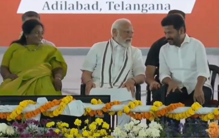 PM Modi Telangana Visit: ఆదిలాబాద్‌లో రూ.56 వేల కోట్ల విలువైన ప్రాజెక్టులకు ప్రధాని మోదీ శంఖుస్థాపన, రాష్ట్ర అభివృద్ధికి పెద్దన్నలా సహకరించాలని కోరిన సీఎం రేవంత్ రెడ్డి