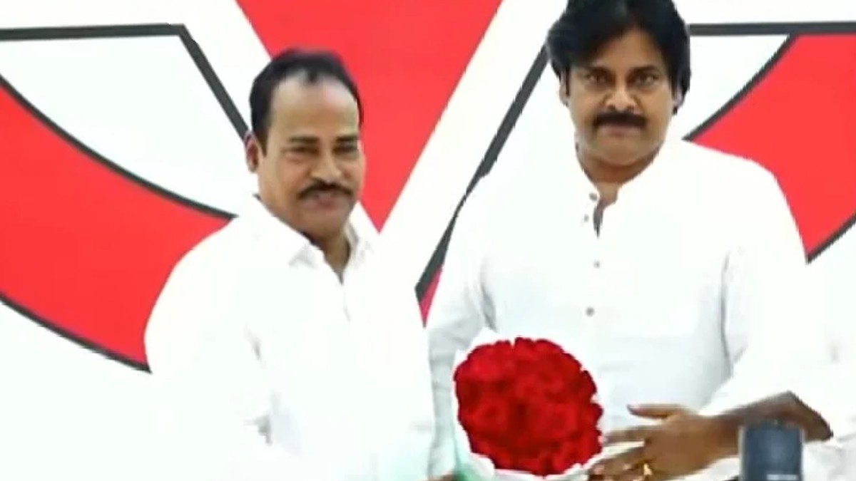 Arani Srinivasulu Joins Janasena: జనసేనలో చేరిన చిత్తూరు వైసీపీ ఎమ్మెల్యే ఆరణి శ్రీనివాసులు, తనకు టికెట్ ఇవ్వకుండా జగన్ అన్యాయం చేశారని ఆవేదన