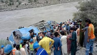 Pakistan Road Accident: రంజాన్ వేళ పాకిస్తాన్‌లో ఘోర రోడ్డు ప్రమాదం, లోయలో బస్సు పడి 17 మంది మృతి, మరో 38 మందికి తీవ్ర గాయాలు