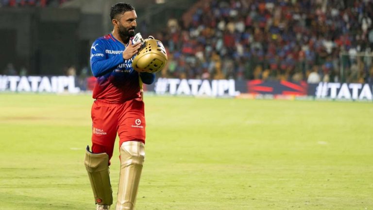 Dinesh Karthik Retirement: దినేశ్ కార్తిక్ రిటైర్‌మెంట్‌లో నిజమెంత ? జియో సినిమా ఎక్స్ వేదికగా చేసిన పోస్ట్ ఇదిగో.. ఎలిమినేటర్ మ్యాచ్ ముగిసిన తర్వాత భావోద్వేగంతో..