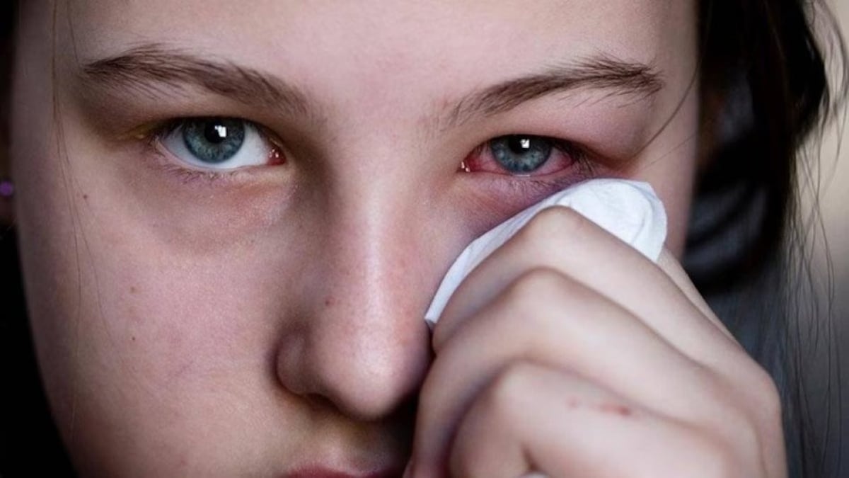 Health Tips: కంటి చూపు తగ్గుతుందా, అయితే ఈ ఆహార పదార్థాలను తినడం వల్ల మీ సమస్యకు పరిష్కారం.