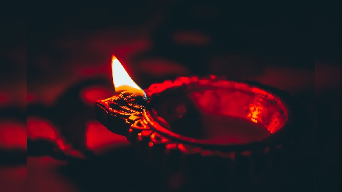 Diwali 2024: దీపావళి రోజు ఈ ప్రమిదలో దీపం వెలిగిస్తే మీకు శుభం కలుగుతుంది, పండితులు ఏమి చెబుతున్నారంటే..