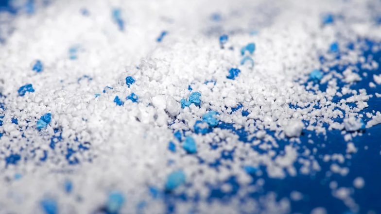Microplastics in Human Semen: పురుషుడి వృషణాల్లోనే కాదు.. వీర్యంలోనూ మైక్రో ప్లాస్టిక్‌ గుర్తింపు.. శుక్ర కణాల కదలికలను అడ్డుకొంటున్న ప్లాస్టిక్‌.. పురుష సంతానోత్పత్తి సామర్థ్యంపై ప్రభావం.. పరిశోధించిన అన్ని శాంపిల్స్‌ లోనూ పాజిటివ్‌.. చైనా పరిశోధకుల అధ్యయనంలో వెల్లడి